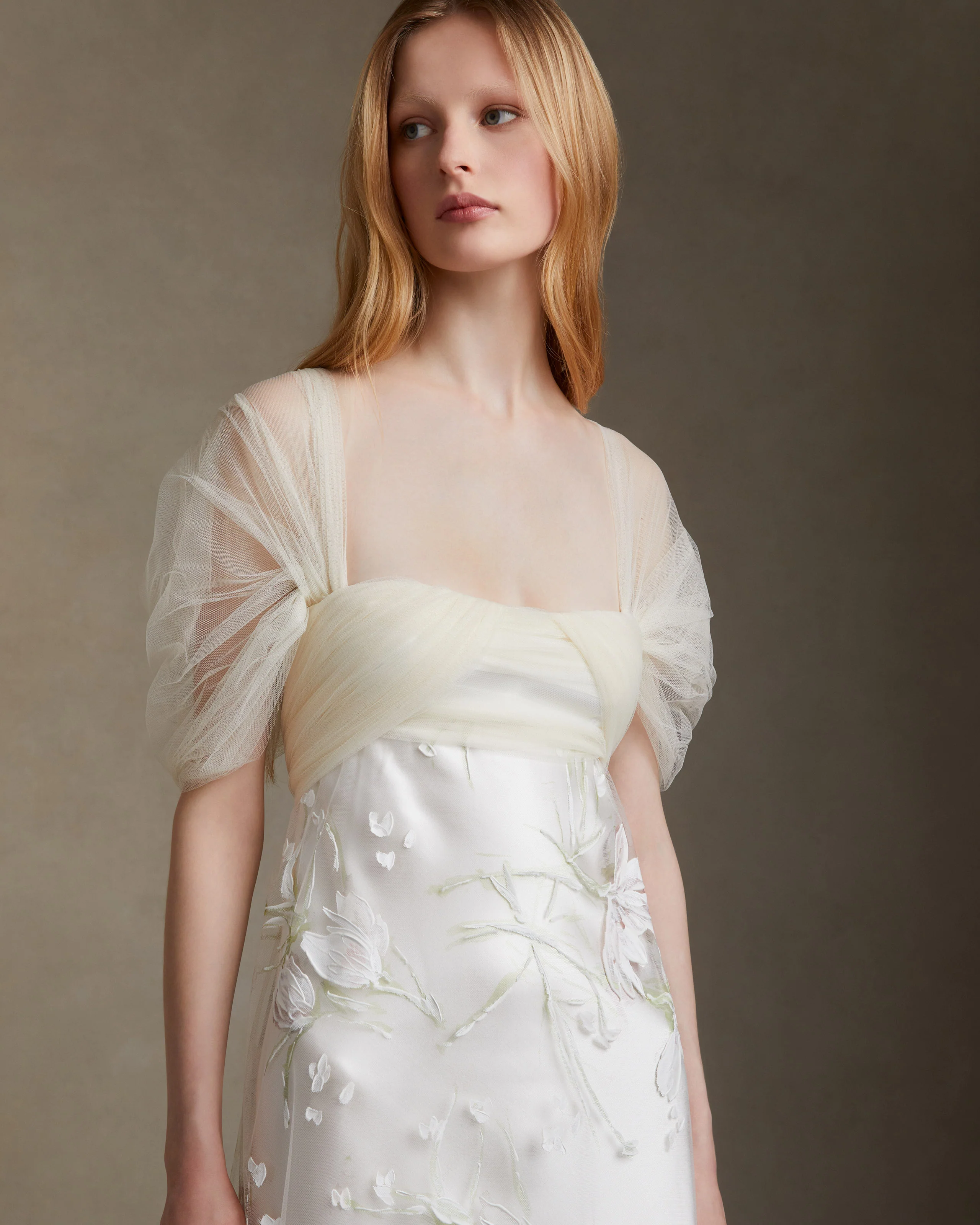 Chloe - Image 4