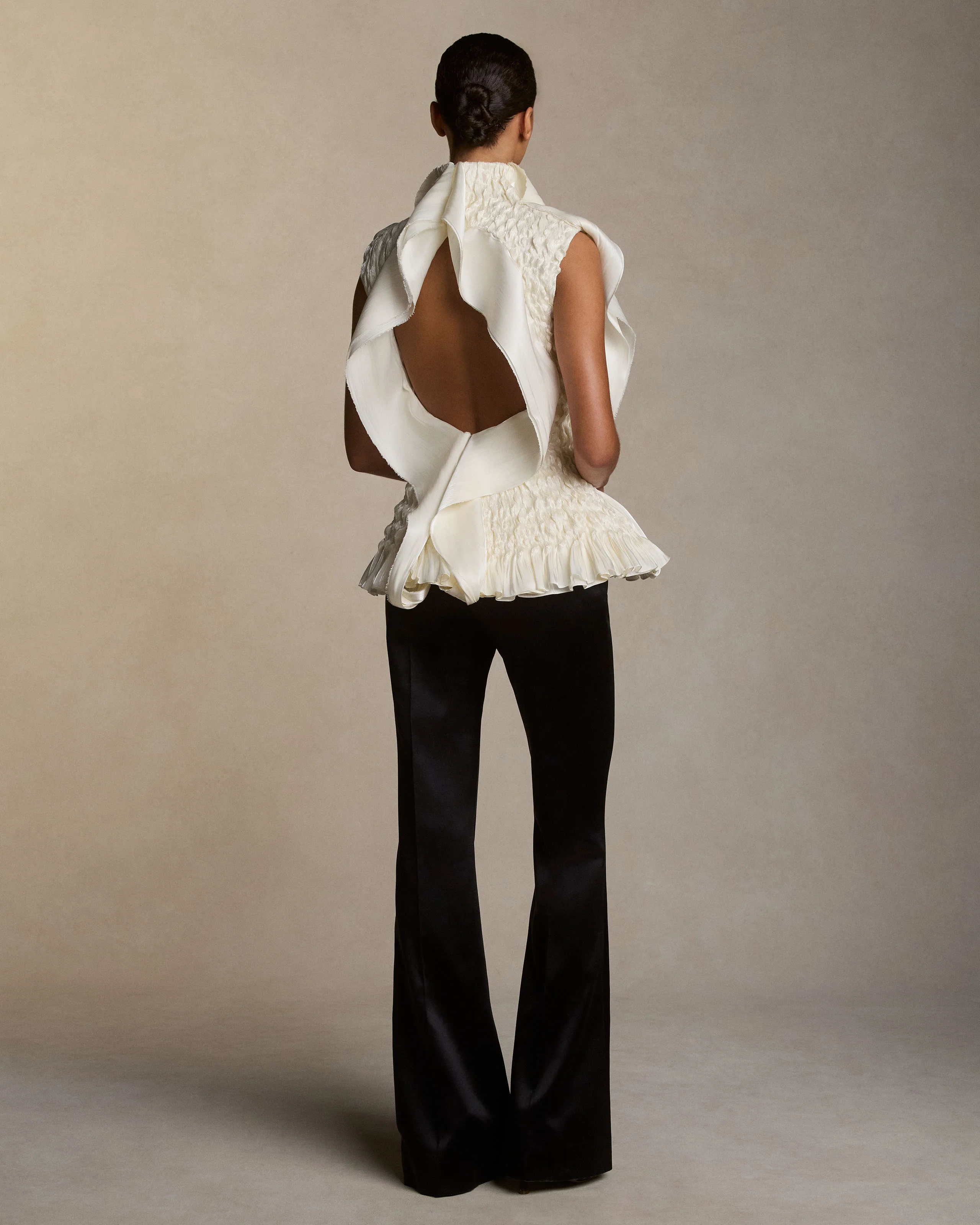 Isolde - Image 2
