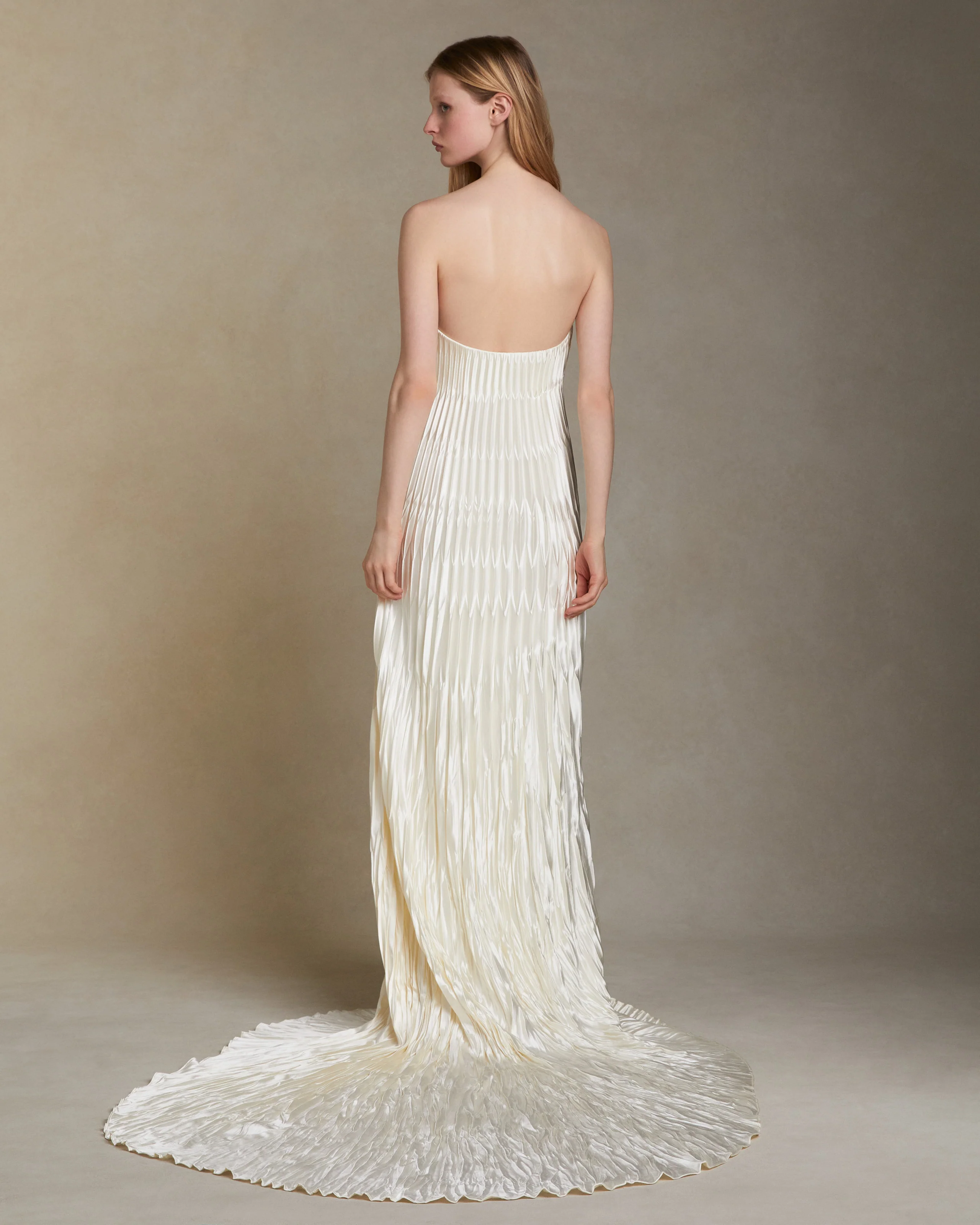 Rainey - Image 2